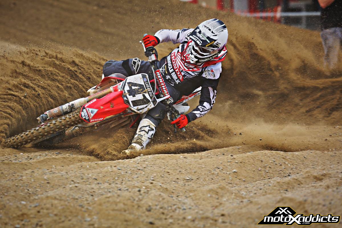 Trey Canard becomes the first non KTM to win the Oakley Bomb Award in 2014. Photo by: Hoppenworld