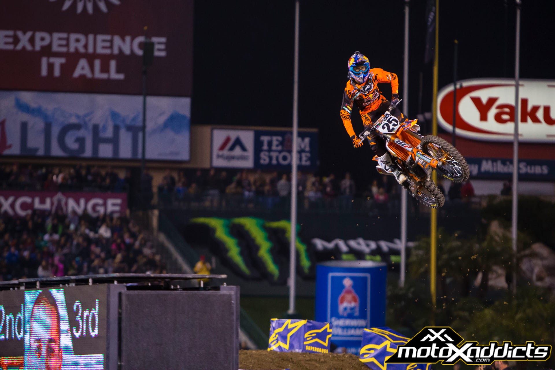 Musquin was dead last after lap one, but fought back to finish 9th. Photo by: Hoppenworld