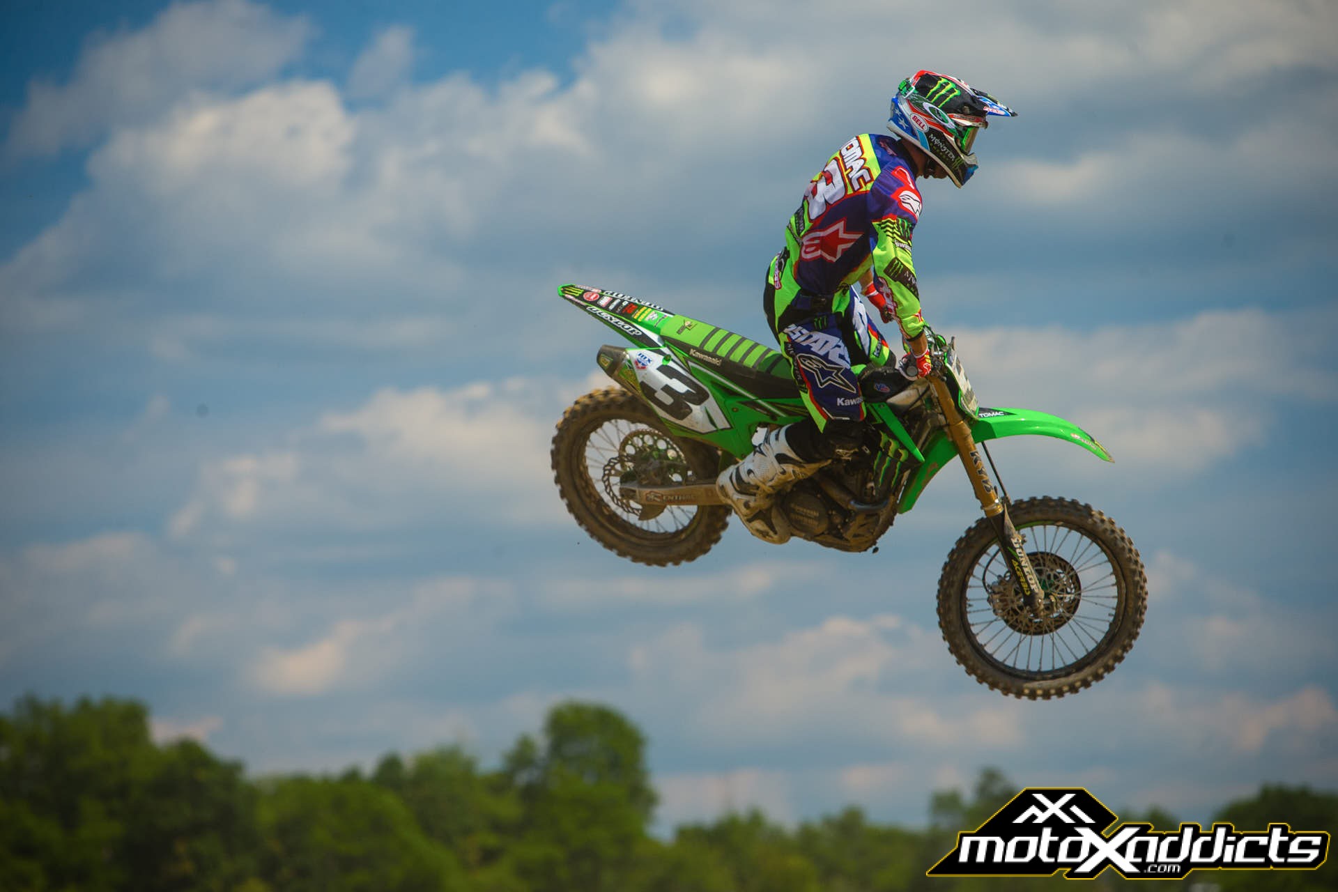 Eli Tomac finally saw the #94, but a mistake gave it an anticlimactic finish. 
