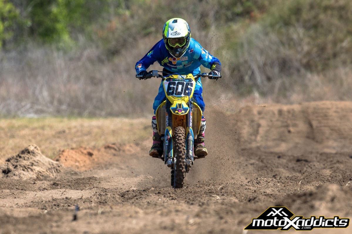 Earlier this year Chase Yocom from MotoXAddicts shot photos of Ronnie out at El-Chupacabra Ranch.