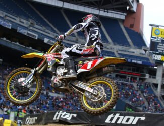 Qualifying pics - Seattle Supercross - Ryan Dungey comes into Seattle within five points of the points-leader Ryan Villopoto.